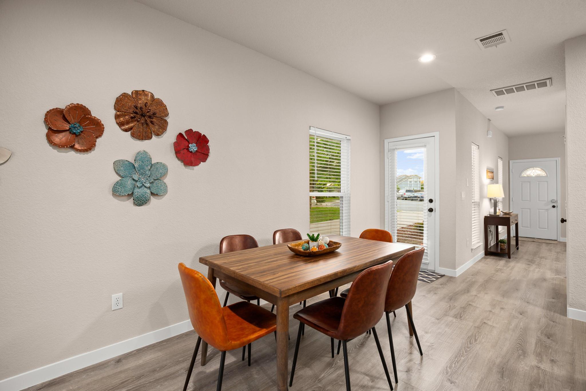 2534  Georgian Dr, photo 12