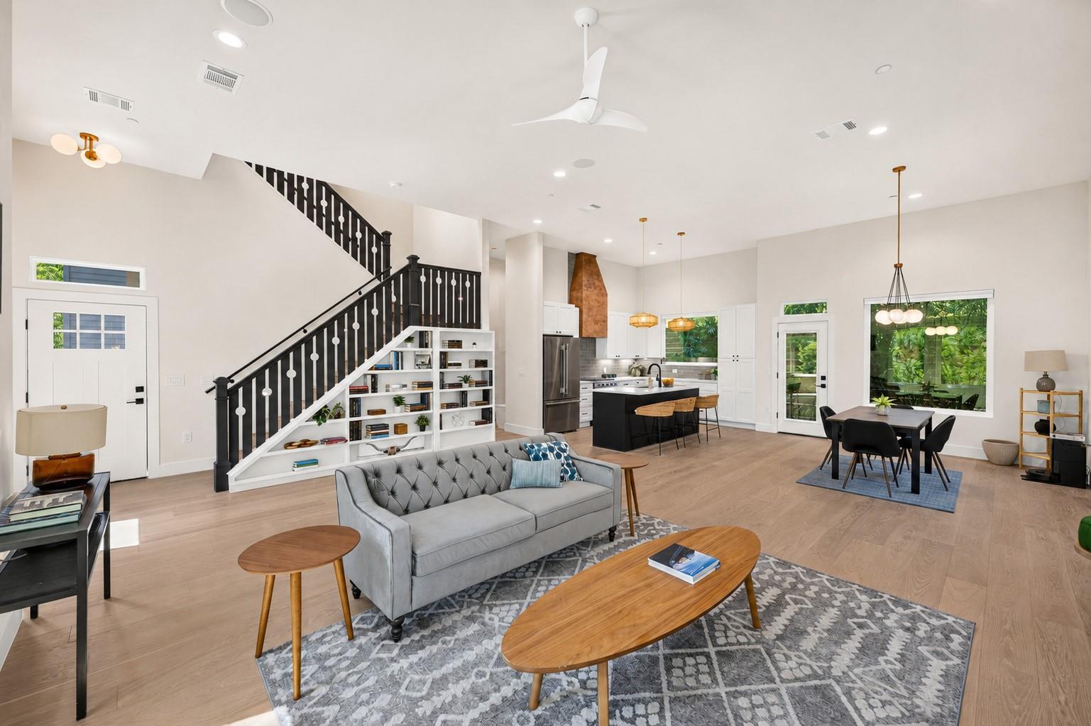 826  Morrow St  #4, photo 1