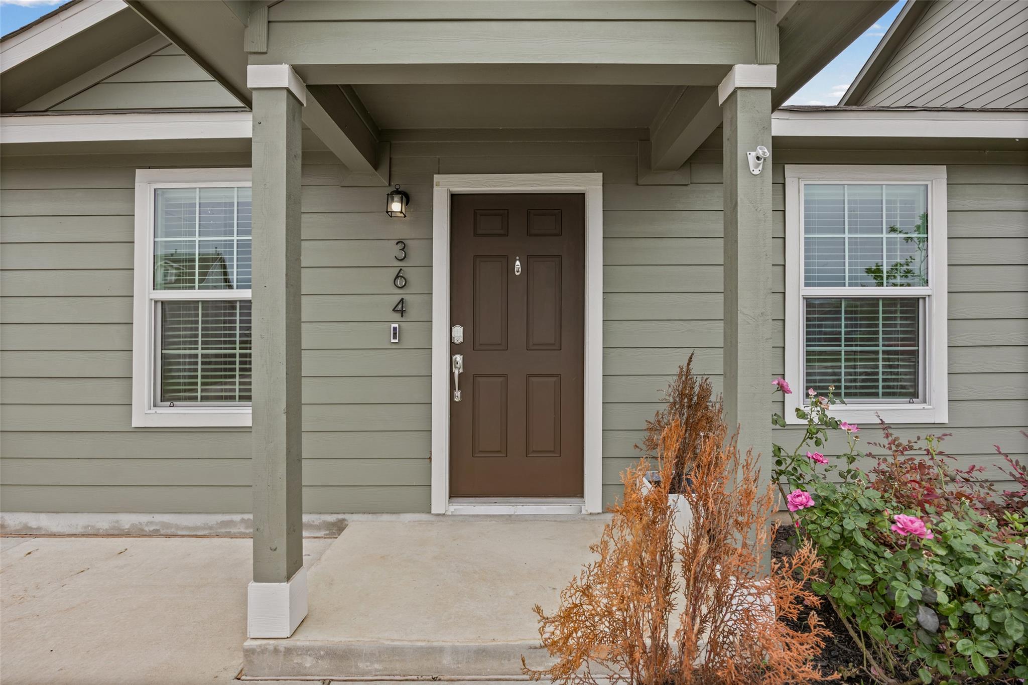 364  Gabbro Gdns, photo 2