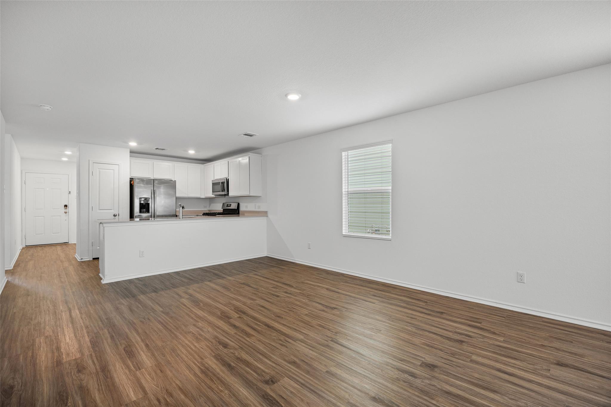 364  Gabbro Gdns, photo 5