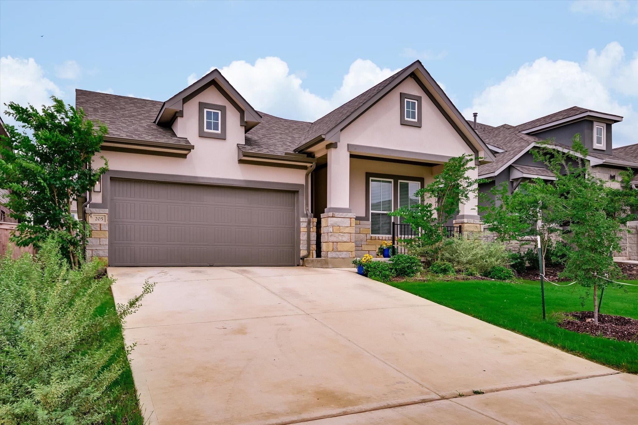 205  Wingstem Way, photo 4