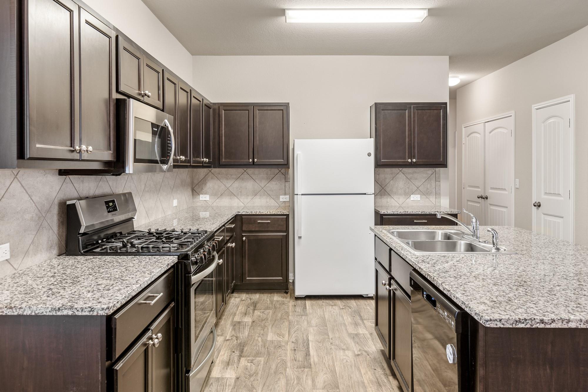 365  Cibolo Creek Dr, photo 11