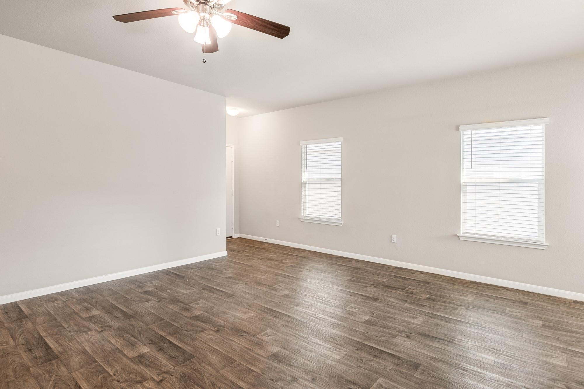 365  Cibolo Creek Dr, photo 5