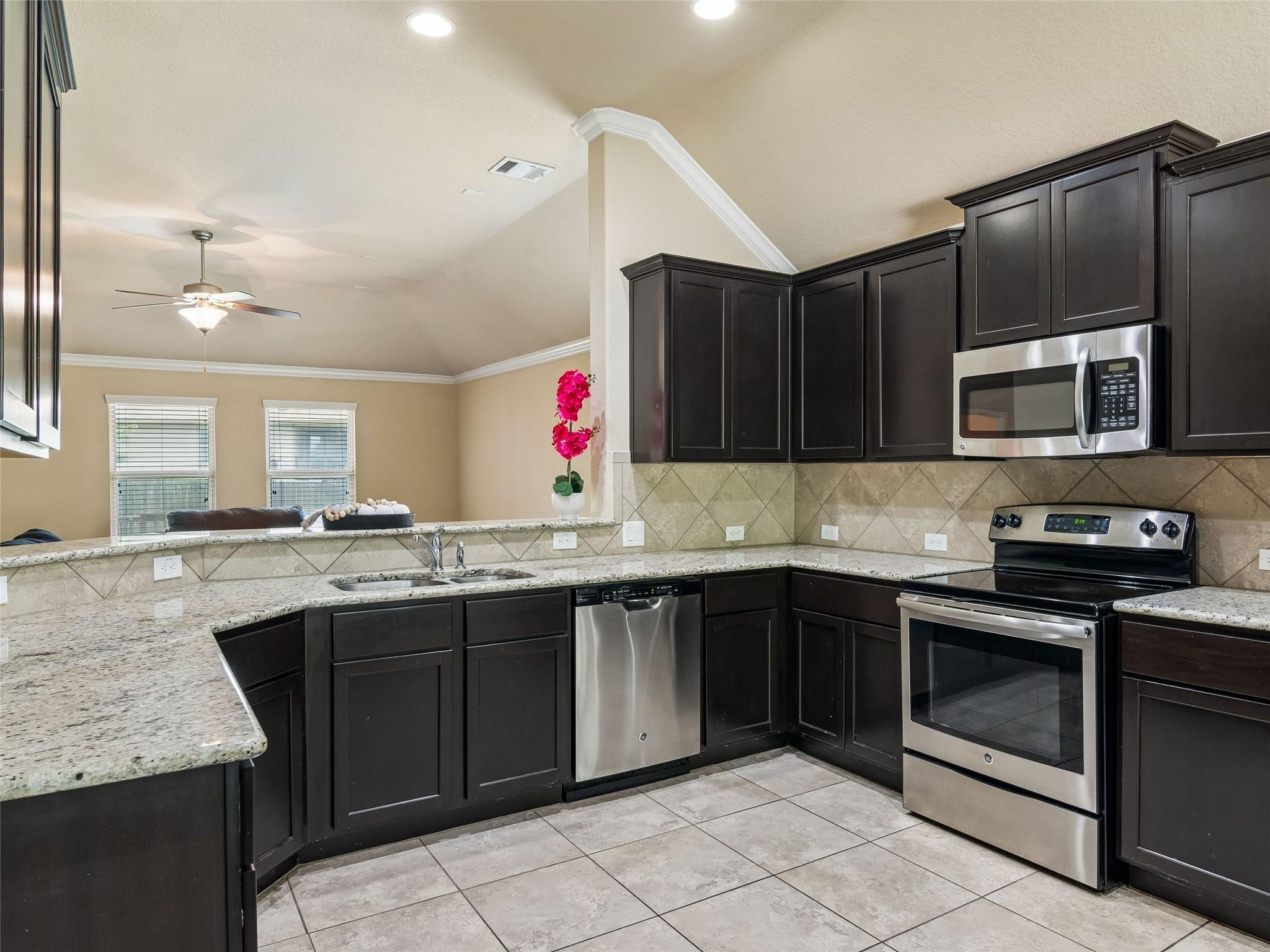 1820  Strawcove None, photo 9