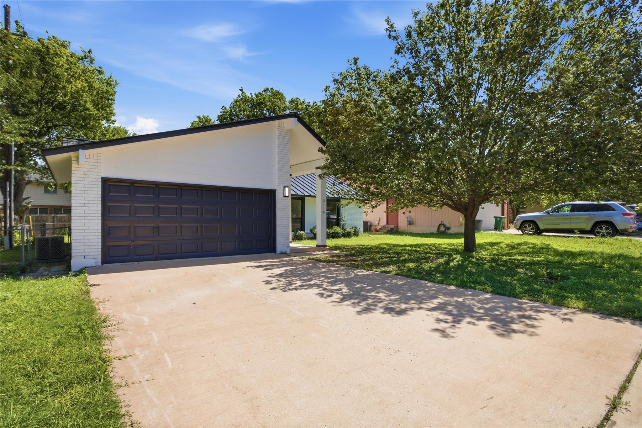 2110  Magazine St, photo 4