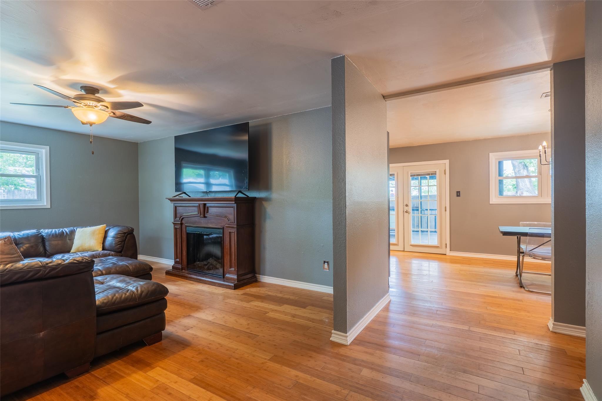3209  River Rd, photo 3