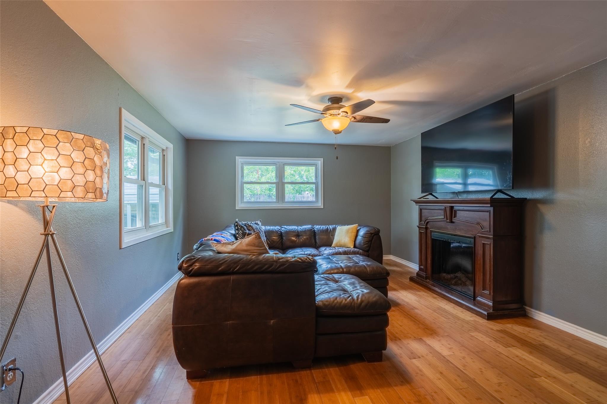 3209  River Rd, photo 9