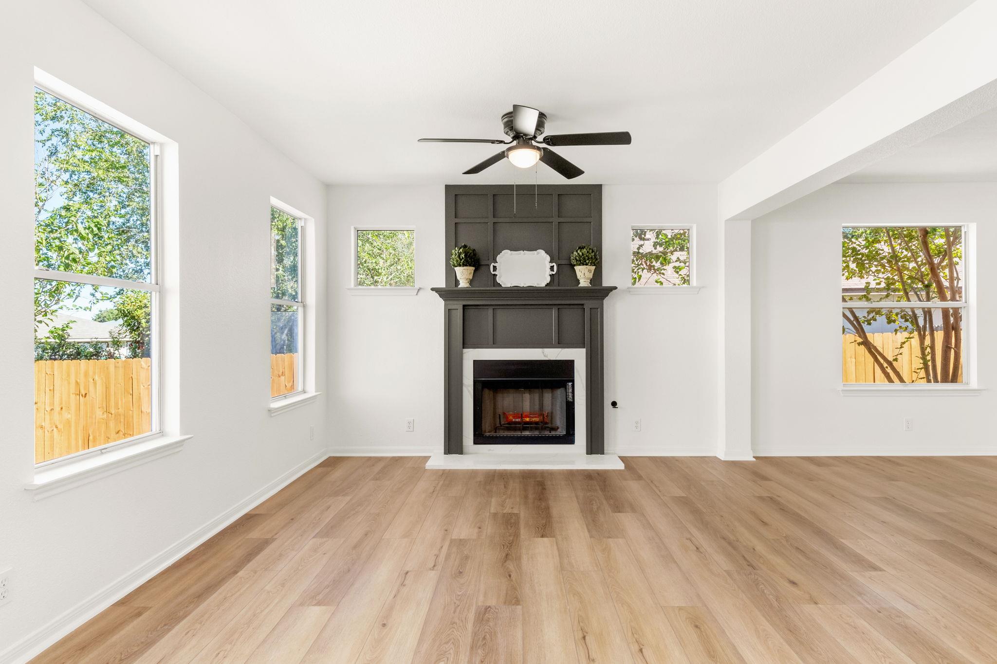 208  Langely St, photo 6