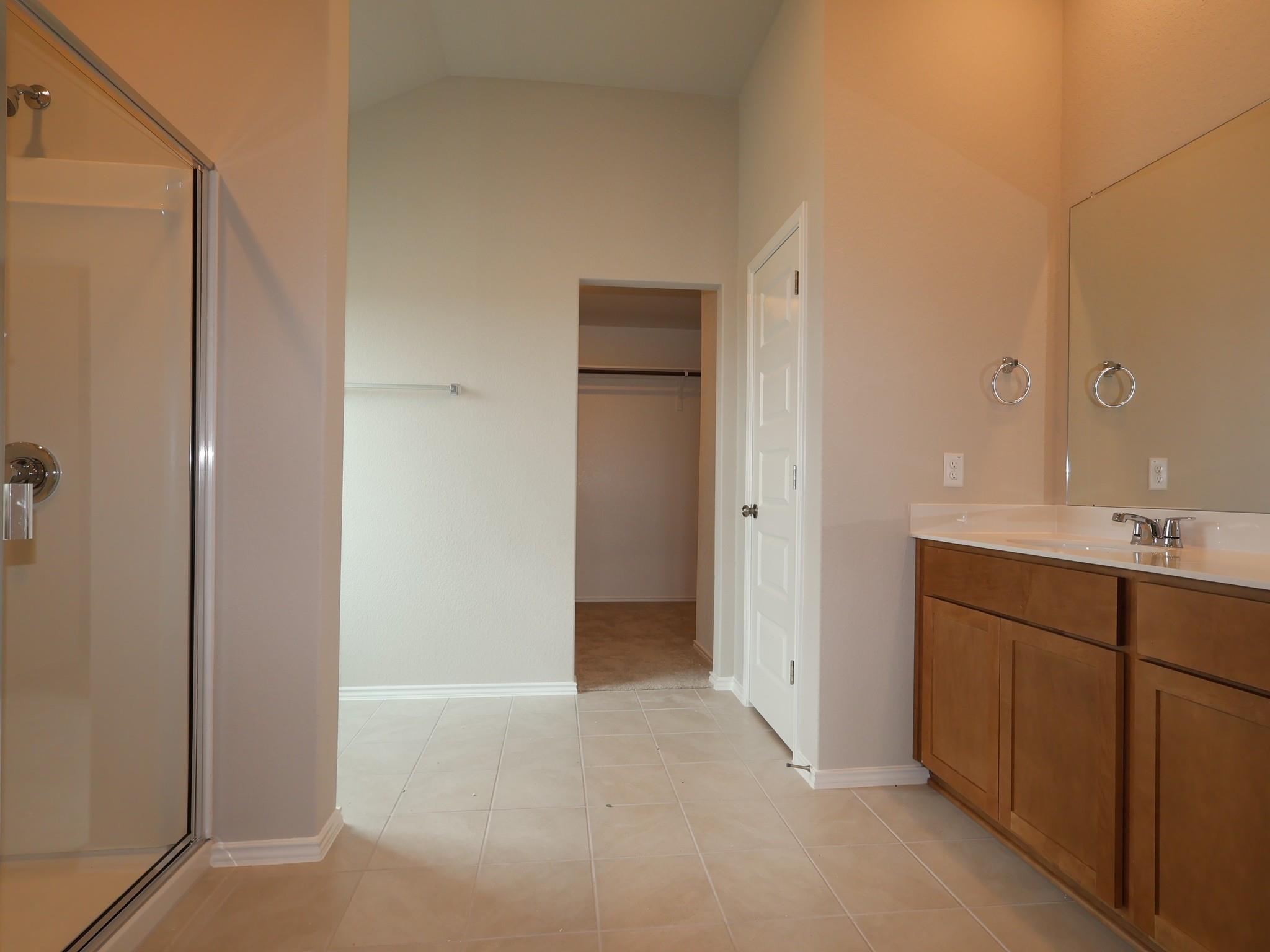 20009  Cornyn Ln, photo 9