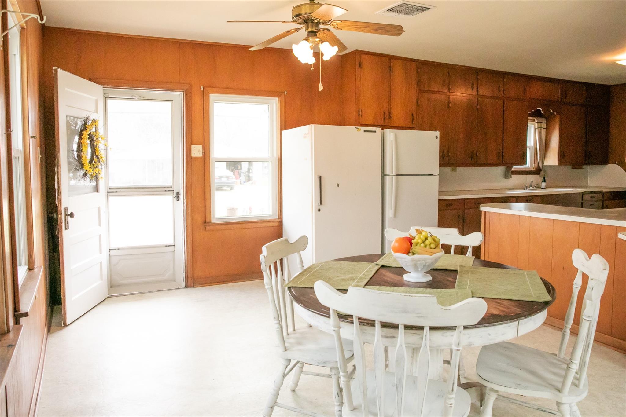 400 N Brazos St, photo 12