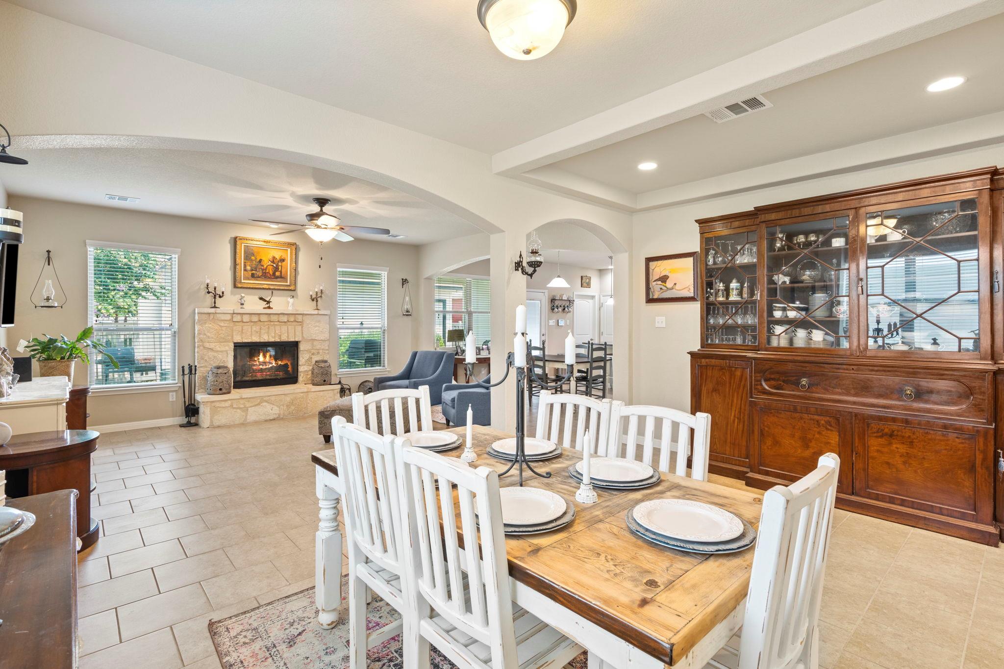 2037  Herzog Blvd, photo 7