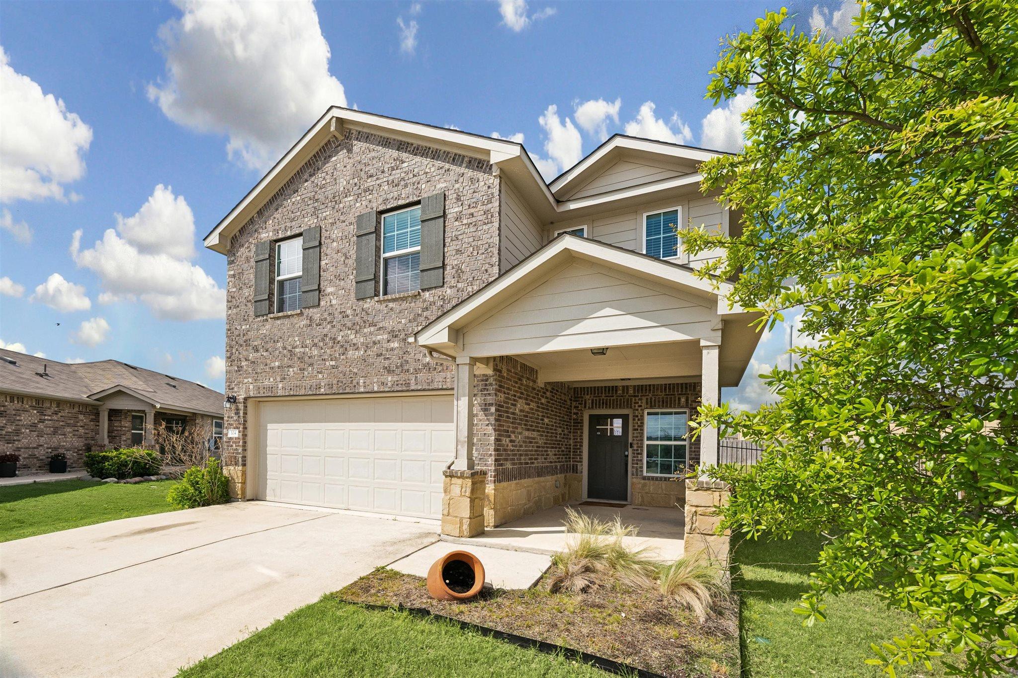 104  Blue Sage Dr, photo 2