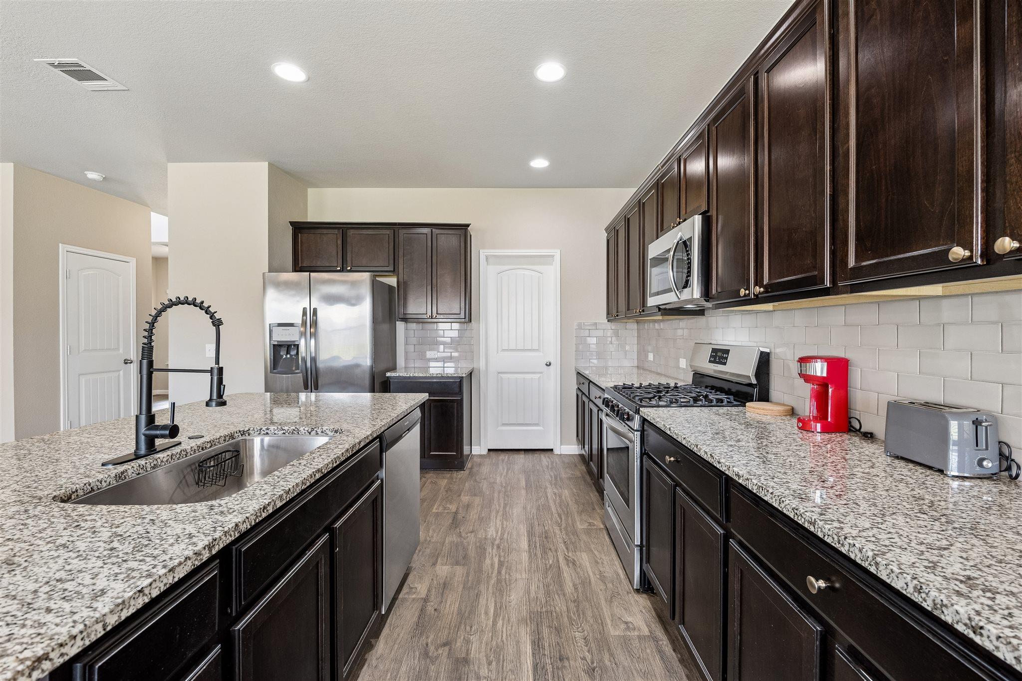 104  Blue Sage Dr, photo 12