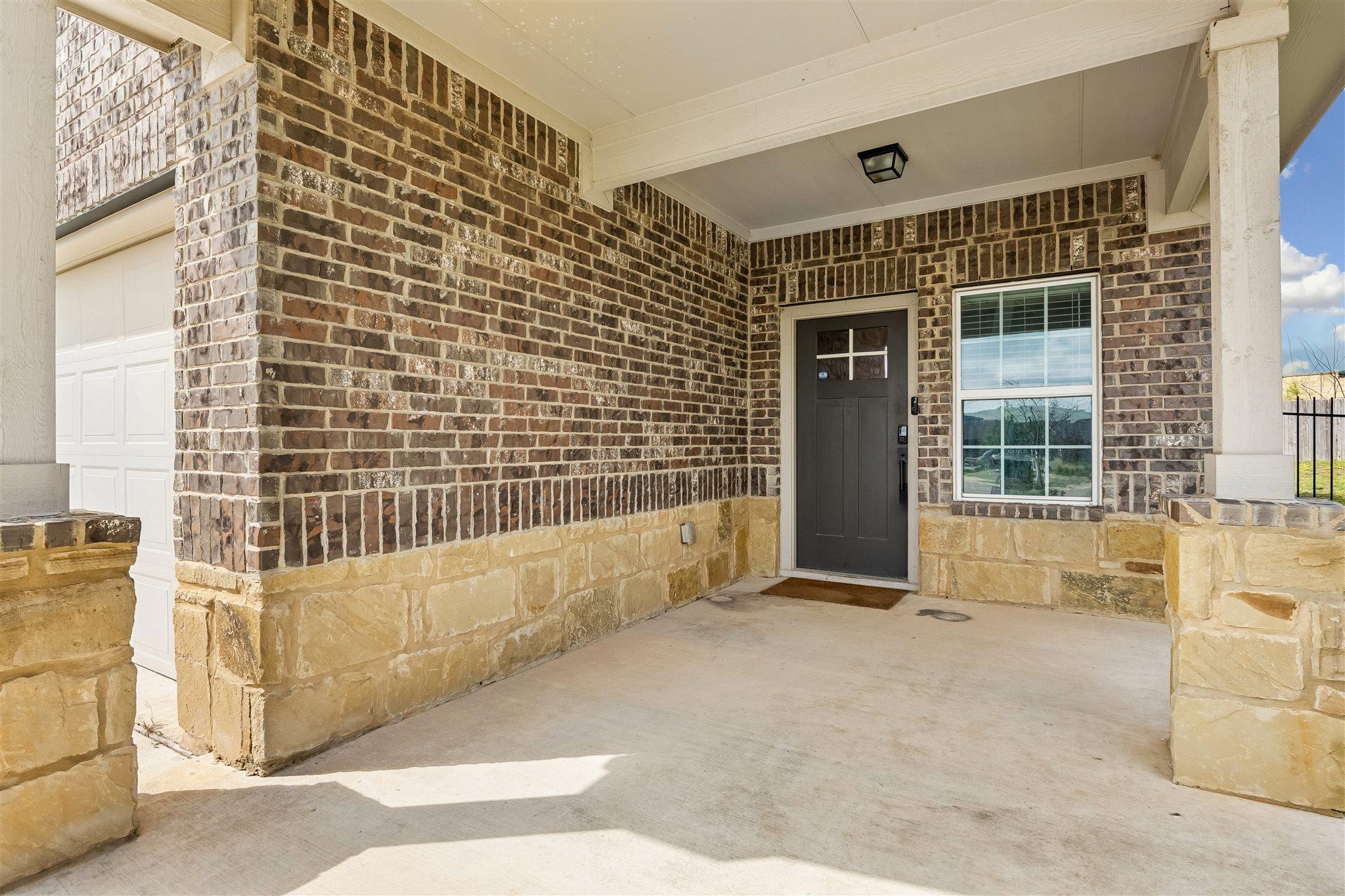 104  Blue Sage Dr, photo 3