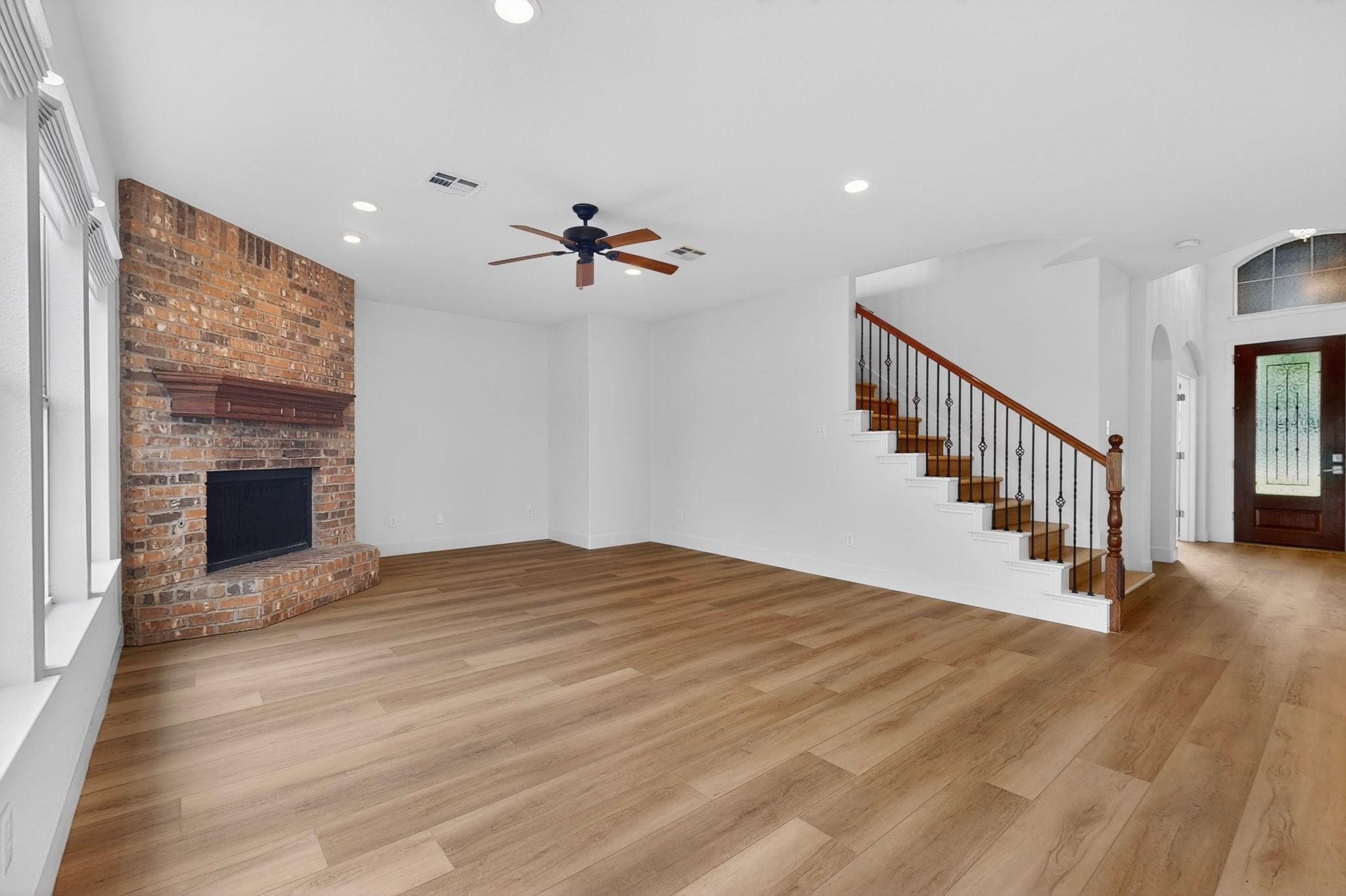 8617  Cobblestone None, photo 11