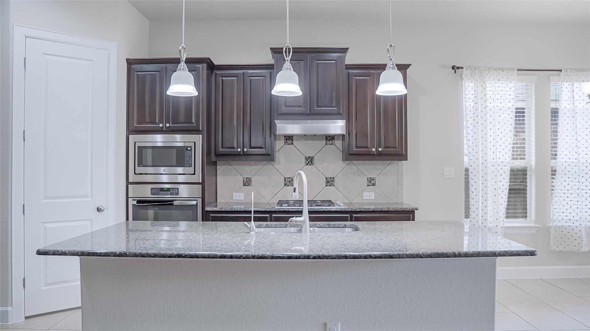 184  Fort Cobb Way, photo 10