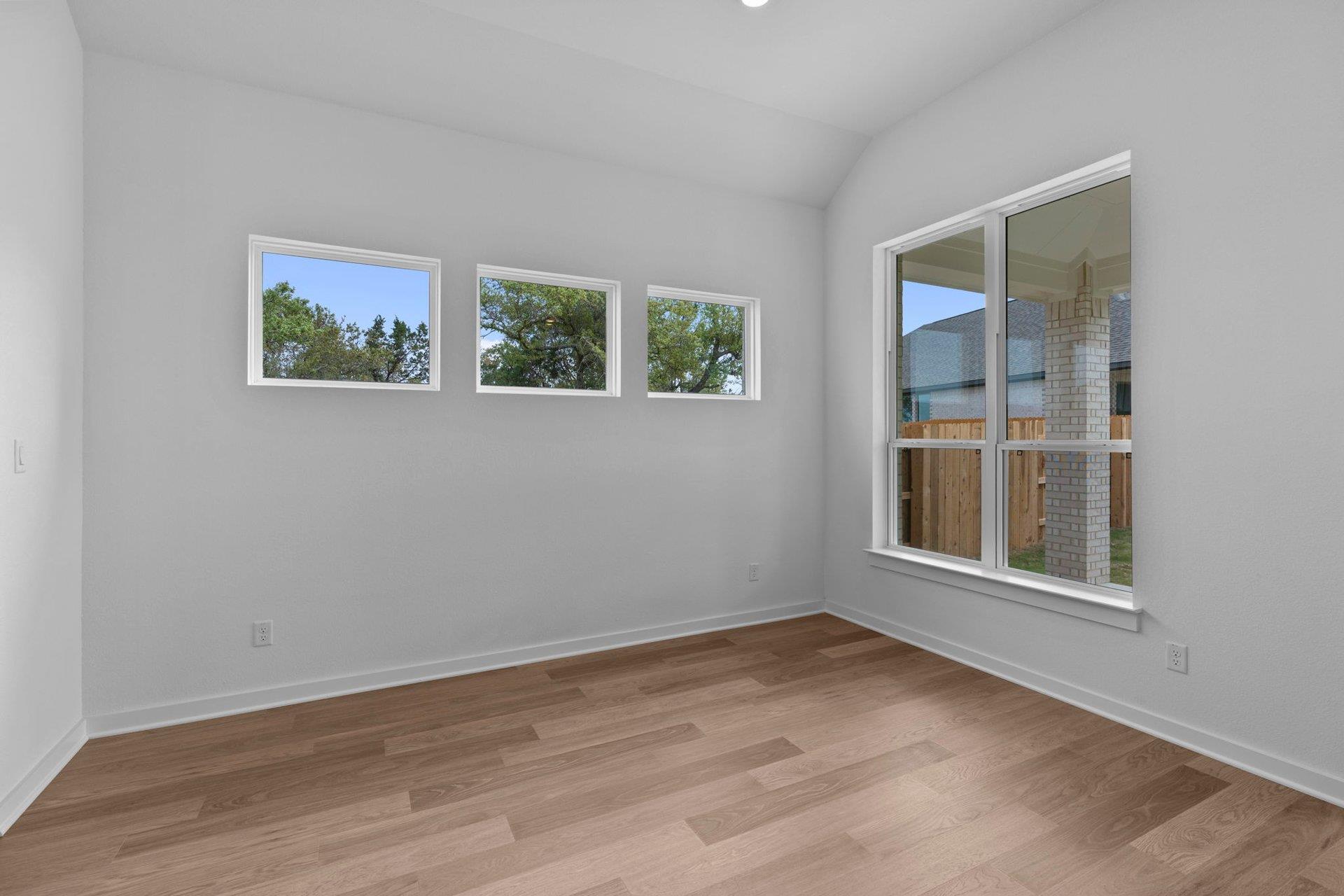 109 Peaceful Serenity Dr photo 12
