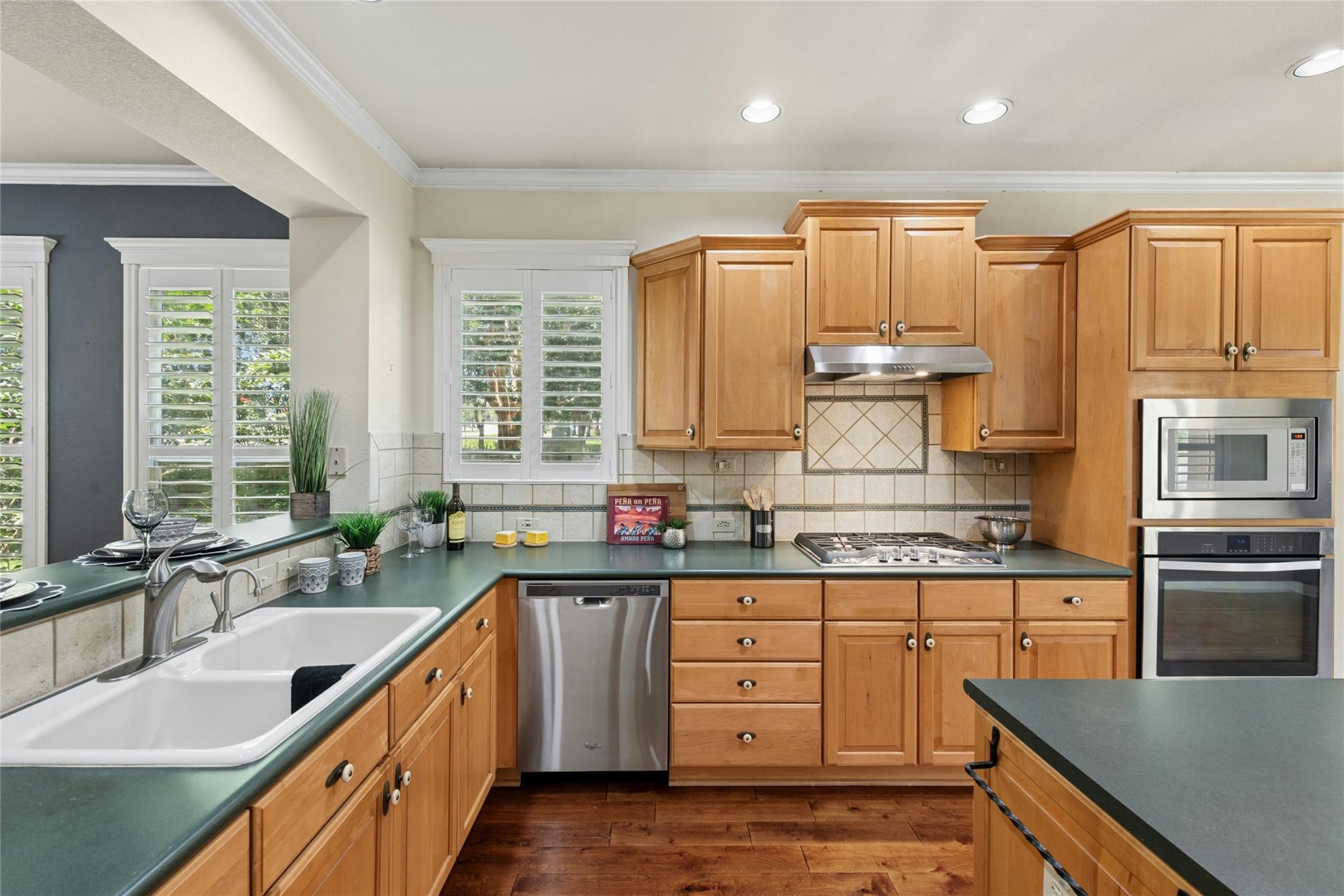 100  Camp Dr, photo 11