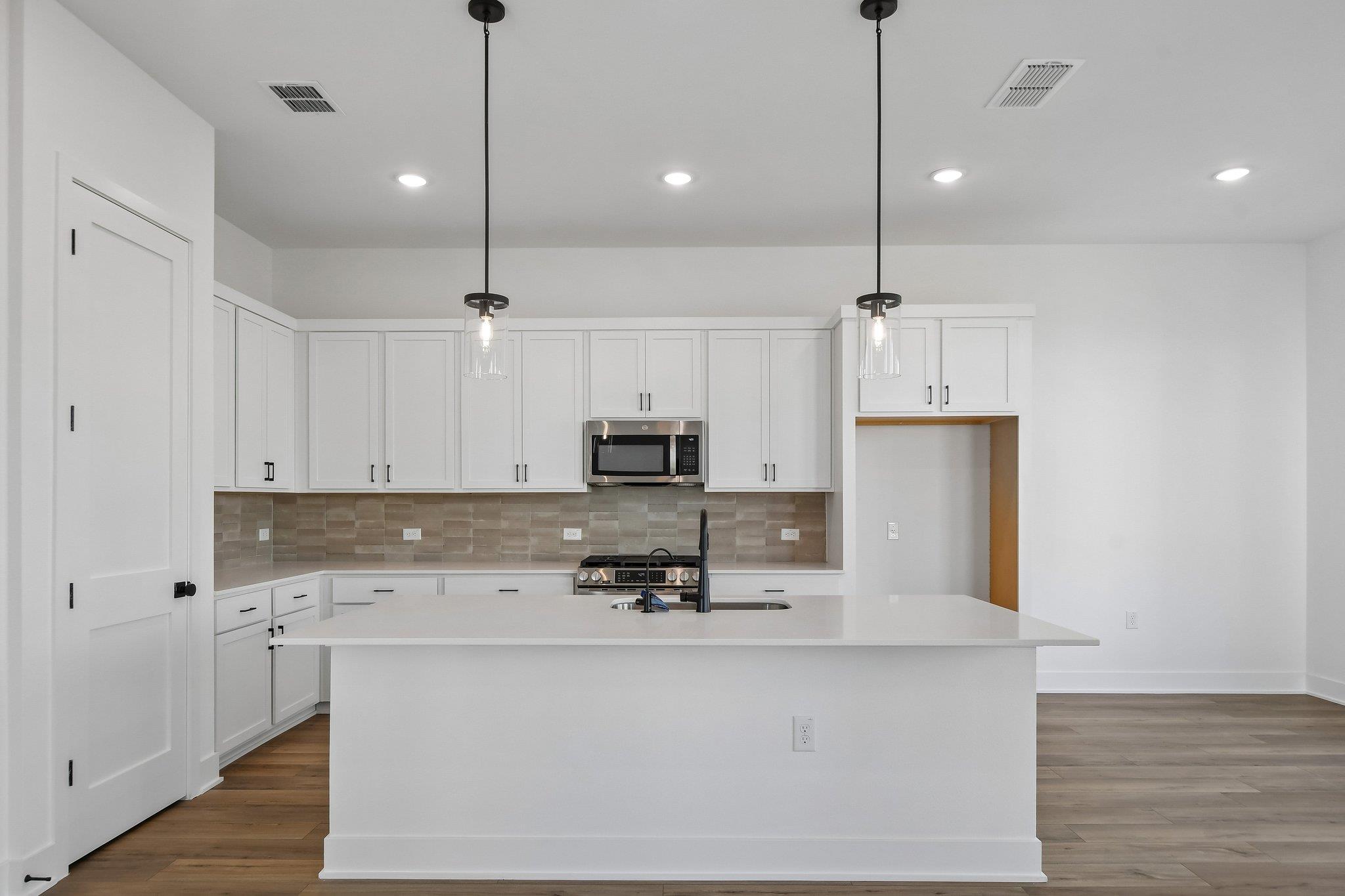 1408  Rambling Rose Rd, photo 11