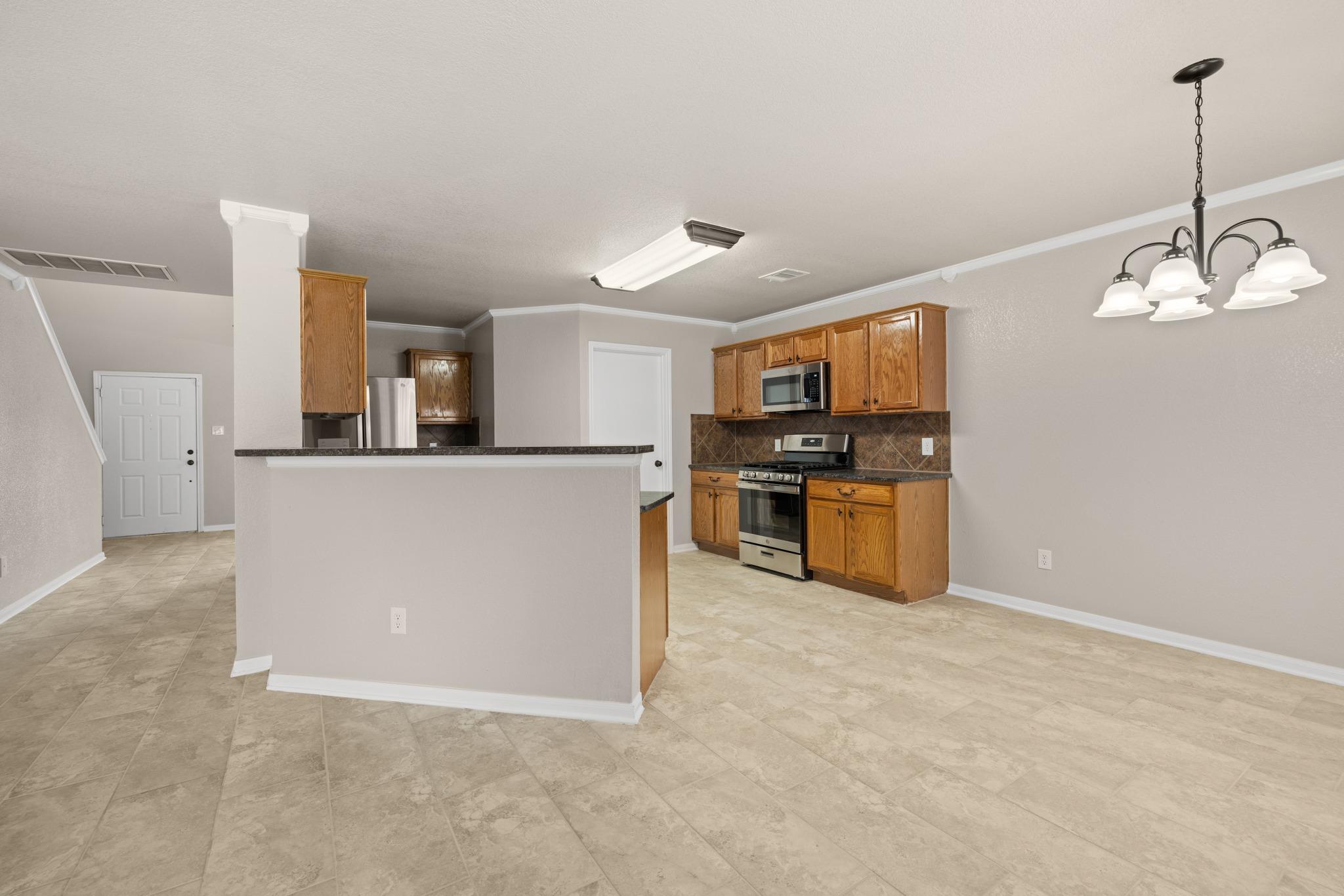 1421  Newbury St, photo 12