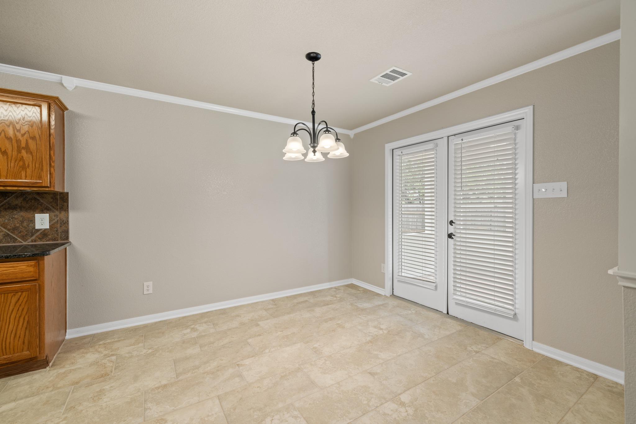1421  Newbury St, photo 10