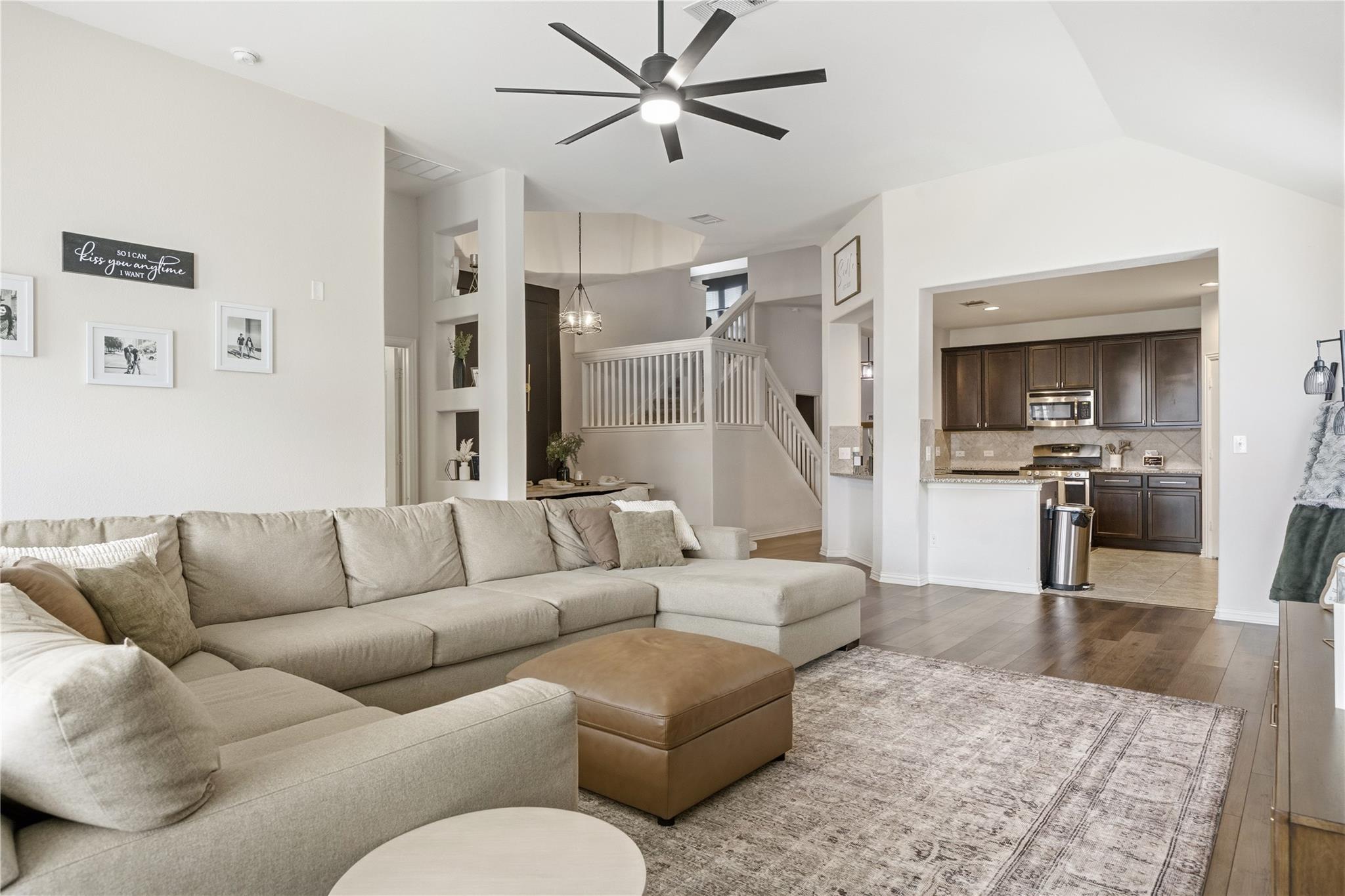 486  Pond View Pass, photo 12