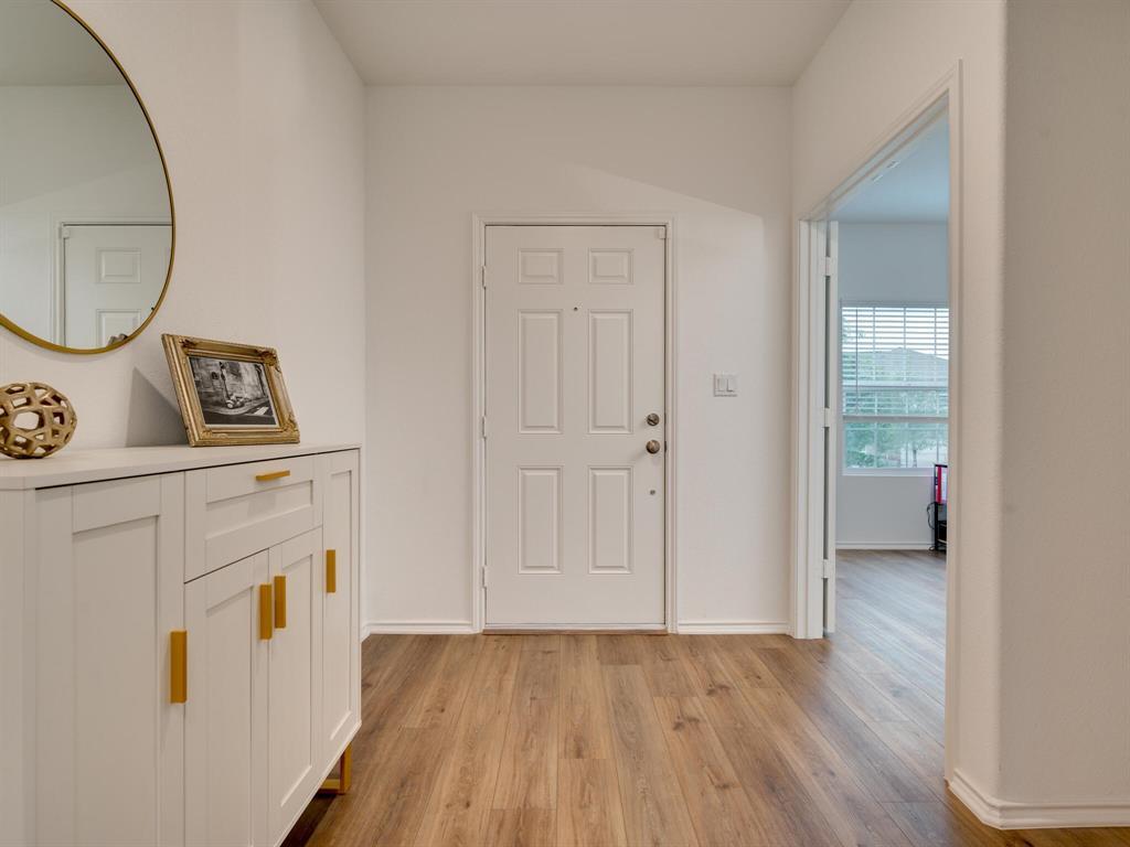 1208  Sweetspire St, photo 4