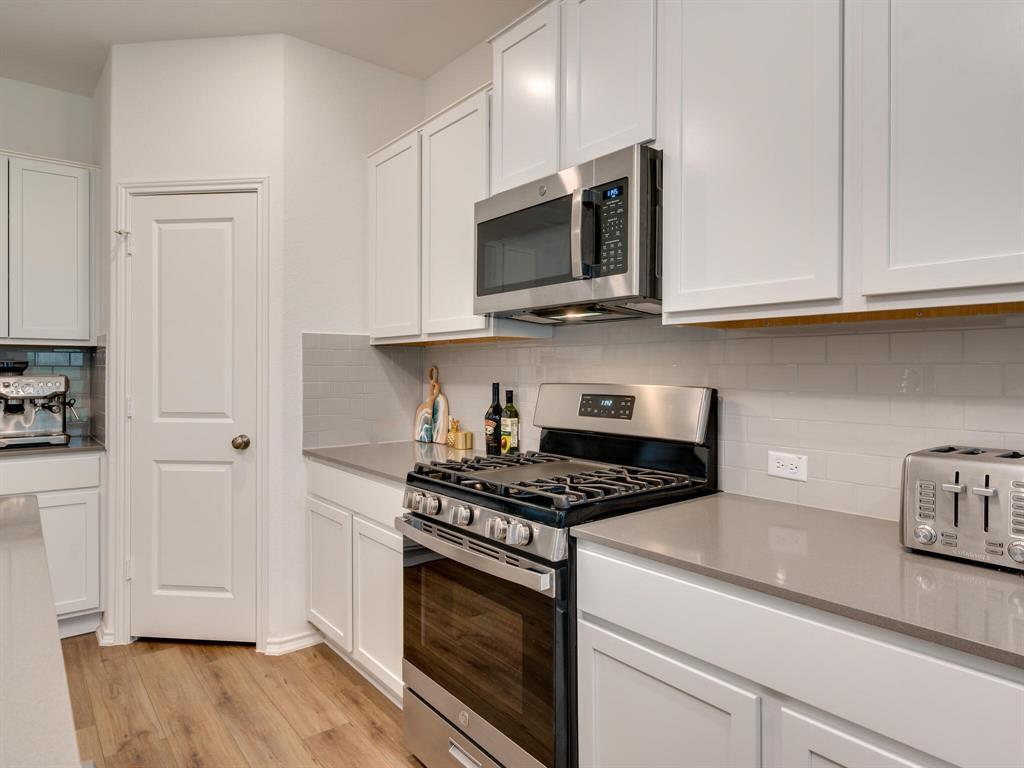 1208  Sweetspire St, photo 8