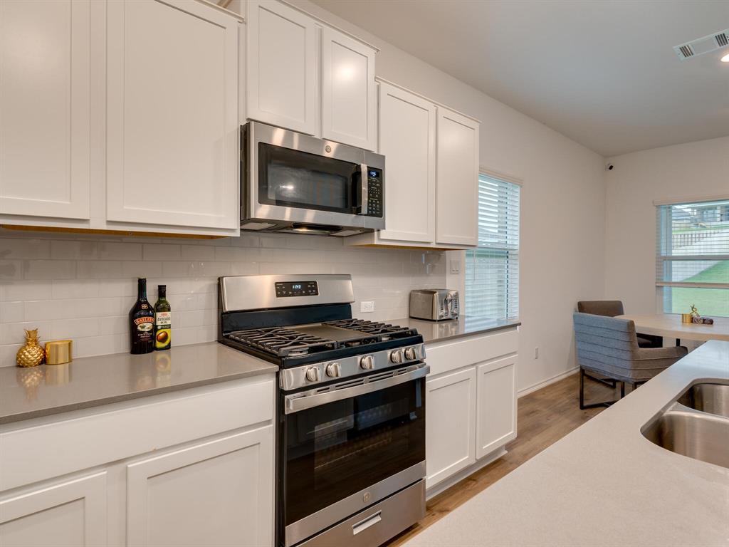 1208  Sweetspire St, photo 9