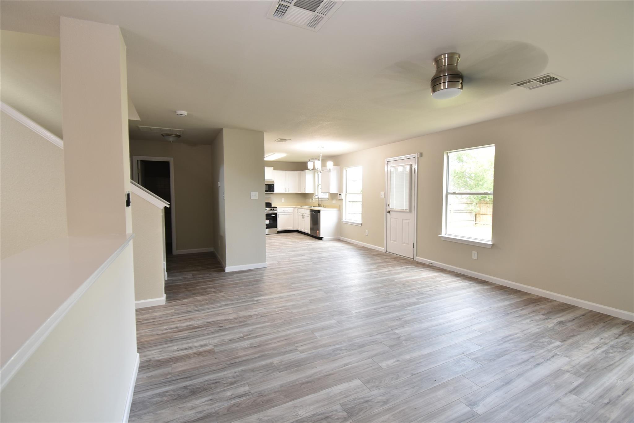 13416  Marie Ln, photo 3