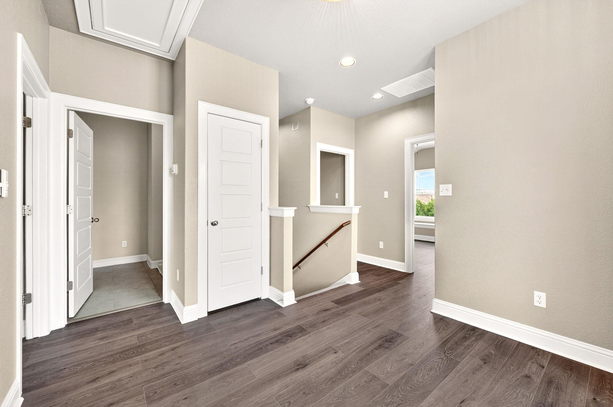205  Oakstone Dr, photo 11