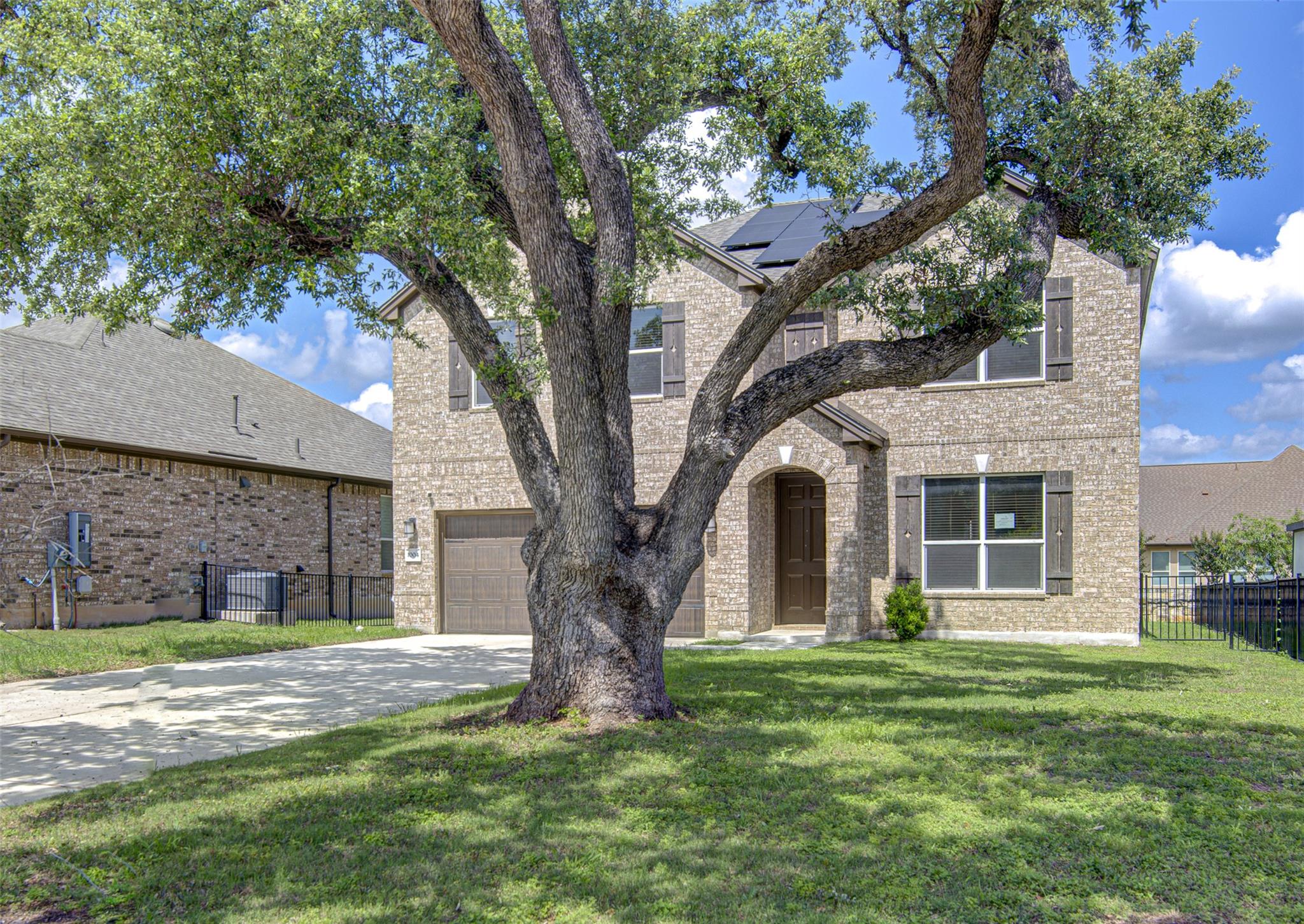 1004  Desaix Dr, photo 3