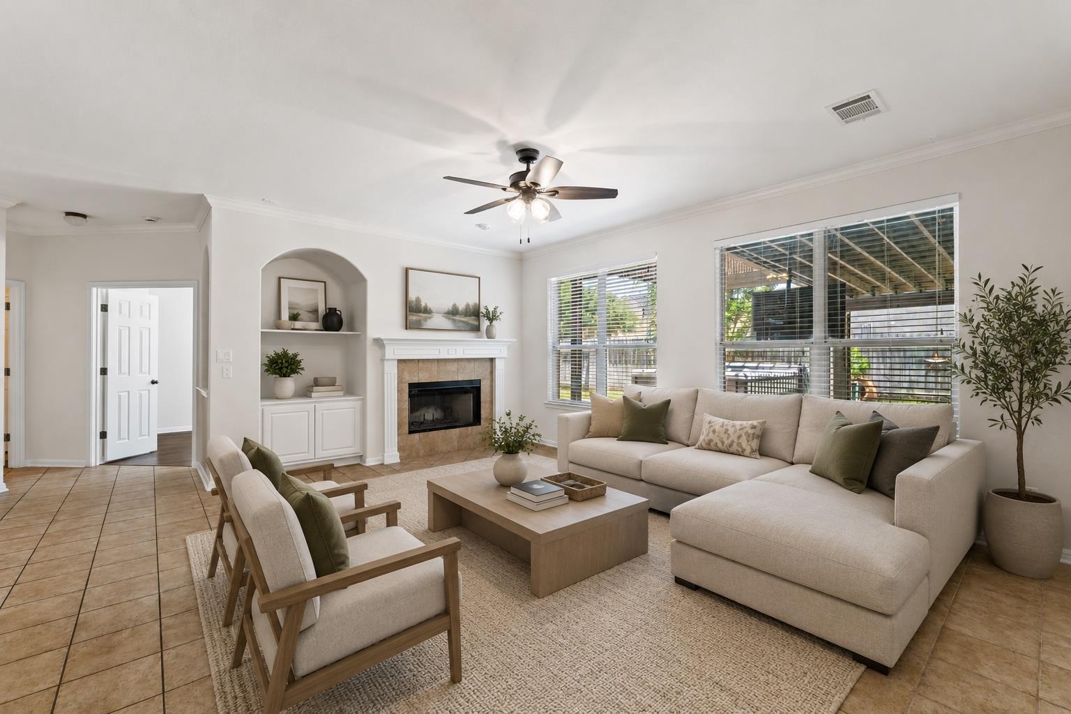 1598  Tahoka Daisy Dr, photo 2