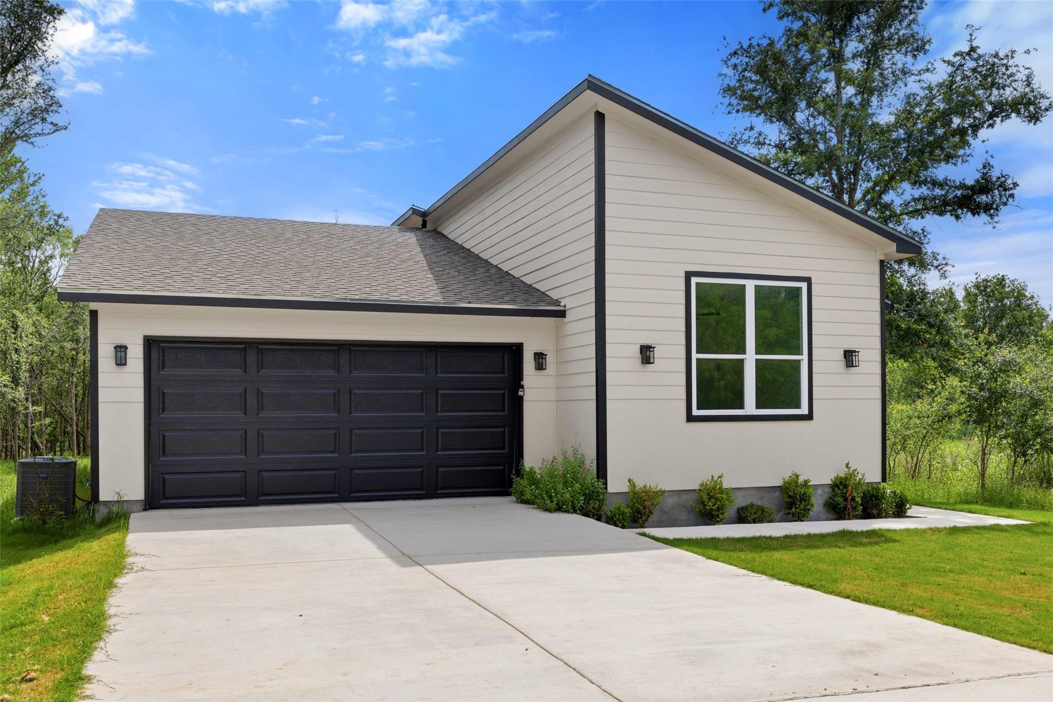 113  Mokulua Ln, photo 2