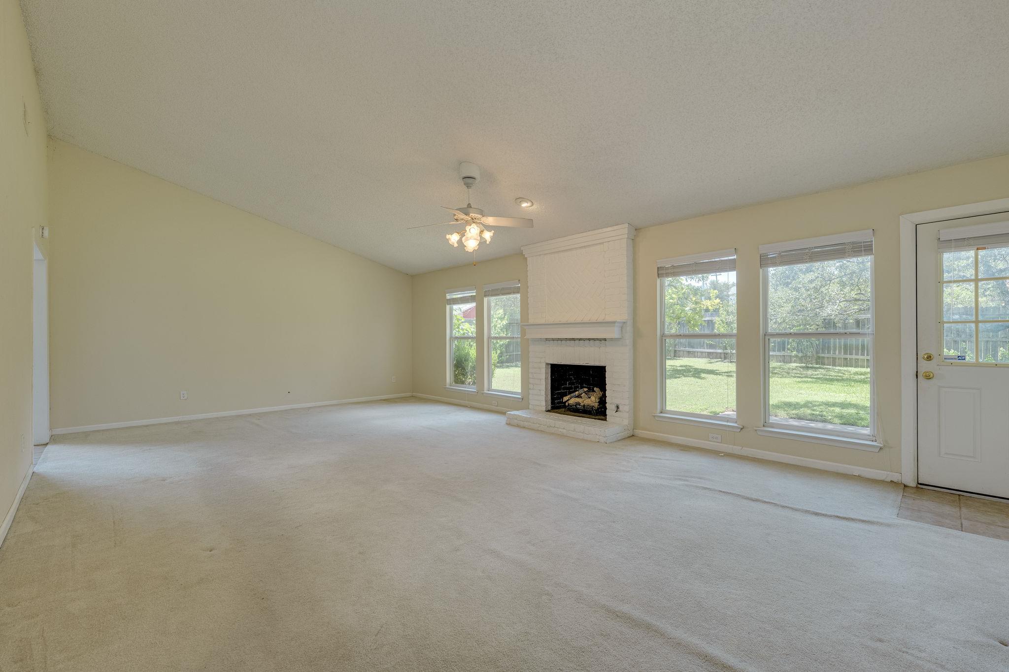1015  Huntridge Dr, photo 8
