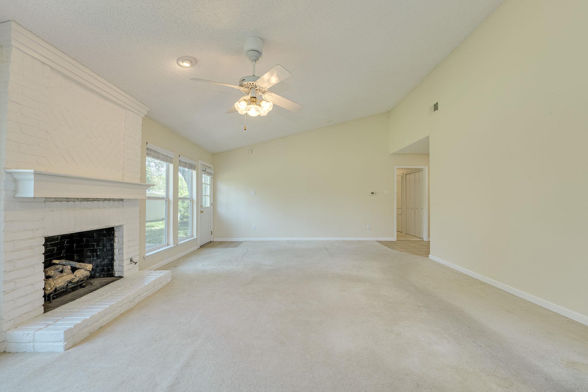 1015  Huntridge Dr, photo 10