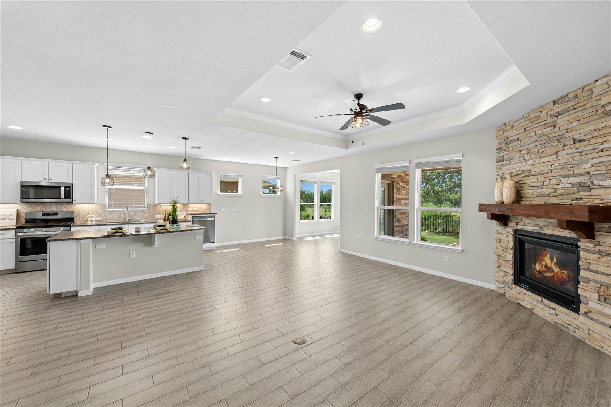 300  Hanging Star Ln, photo 7
