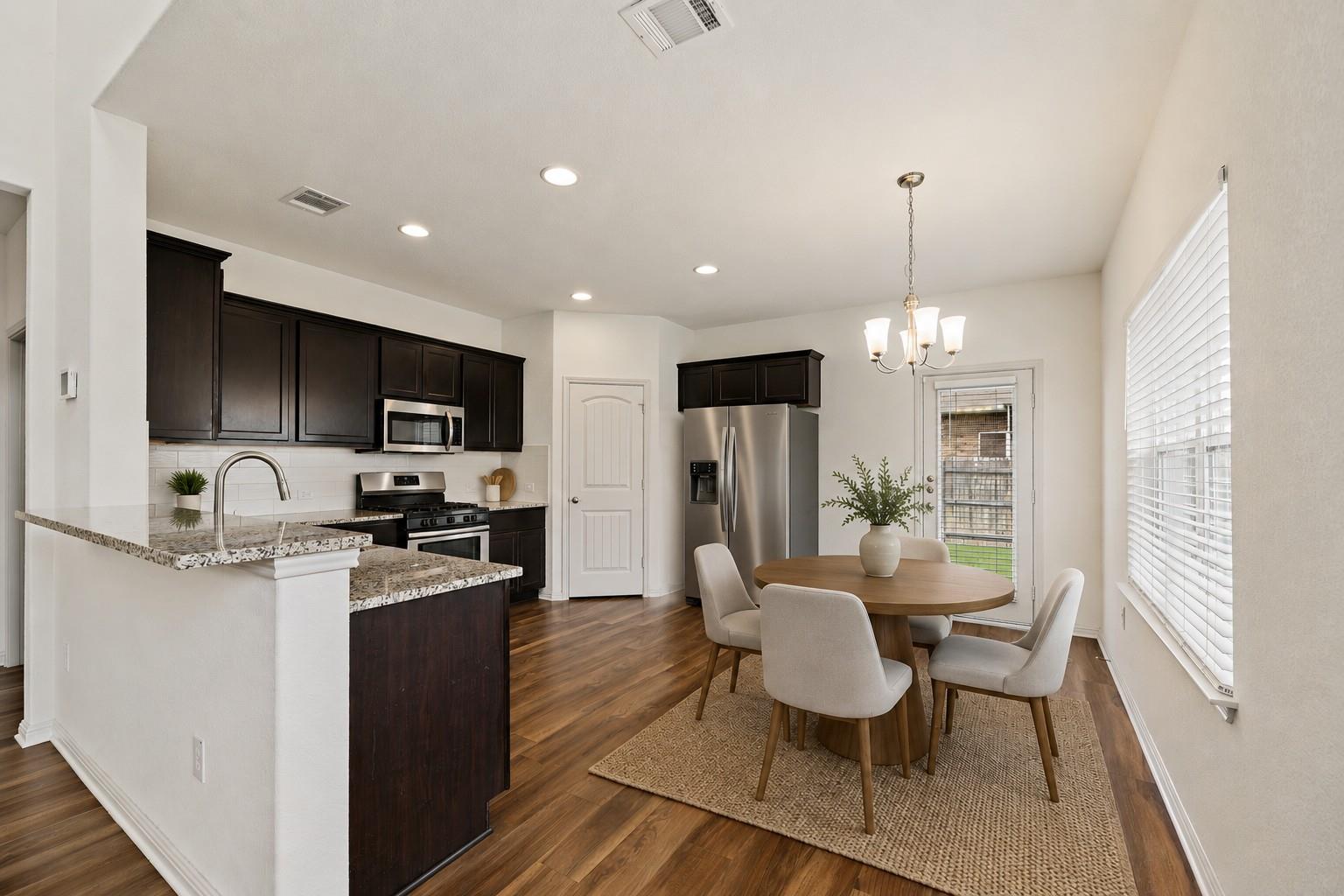 108  Schuster Ct, photo 5