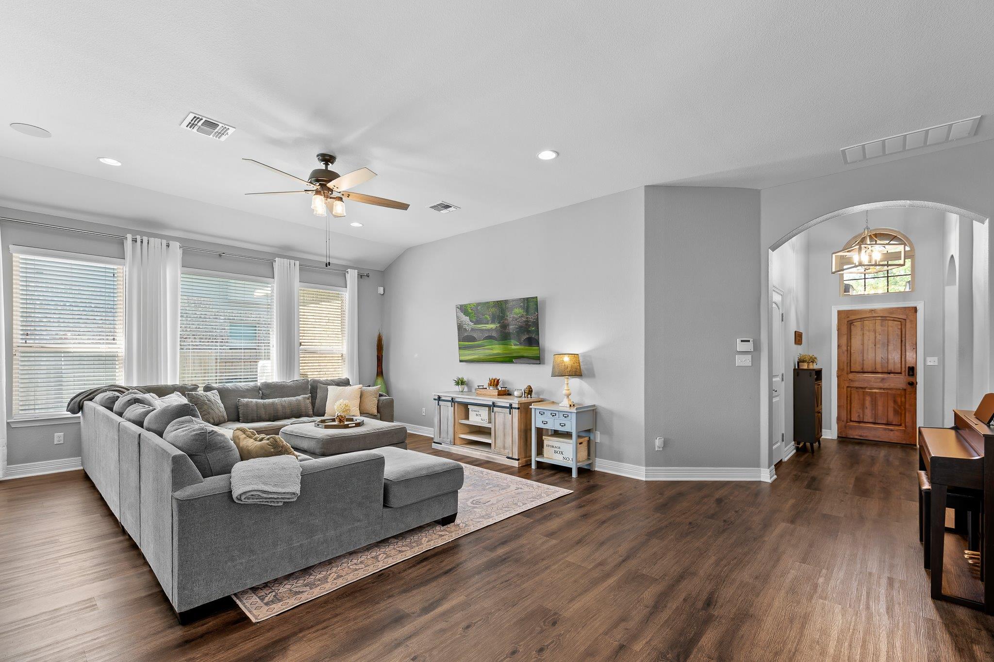 112  Coral Bean Way, photo 5