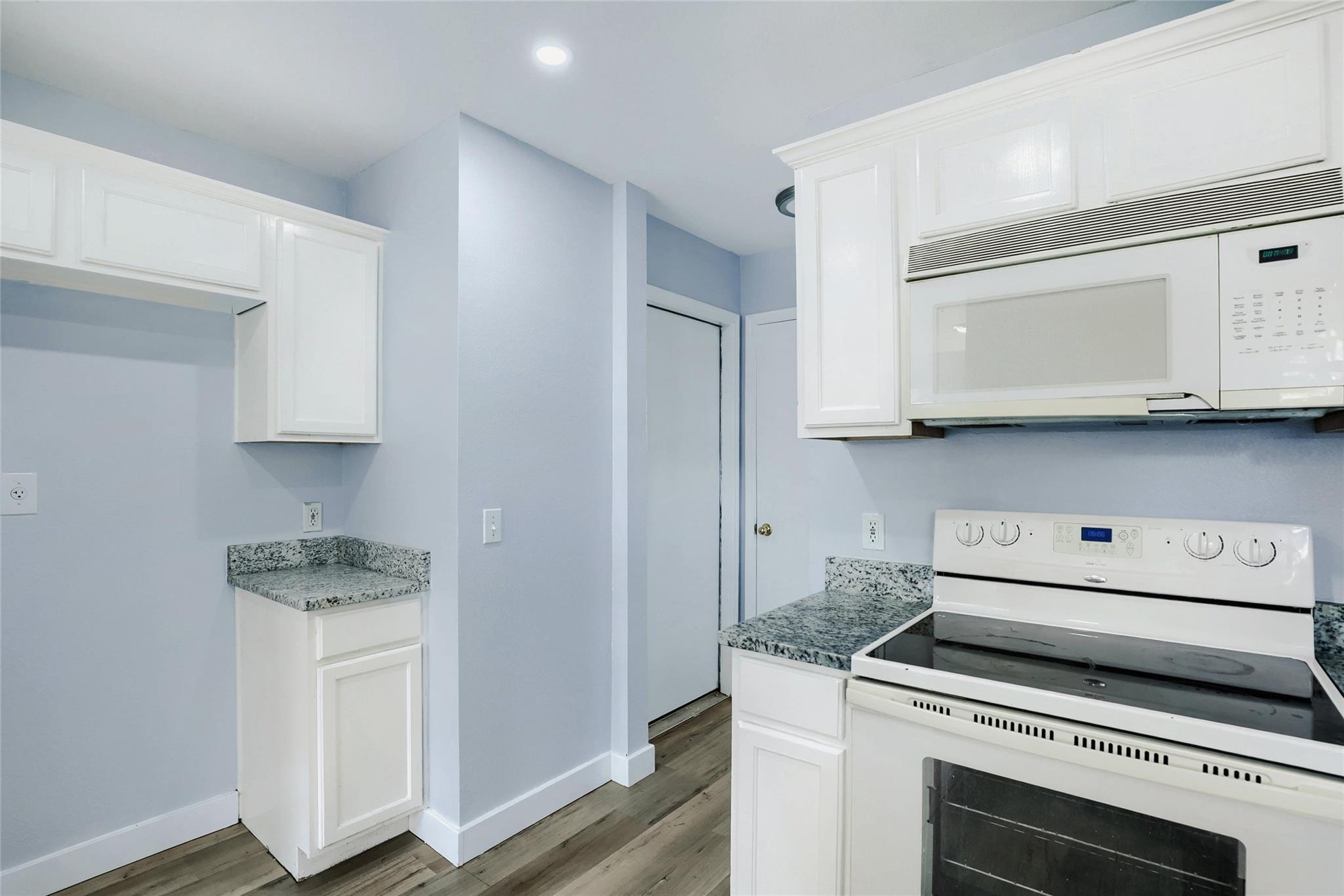 119  High Point Blvd, photo 11
