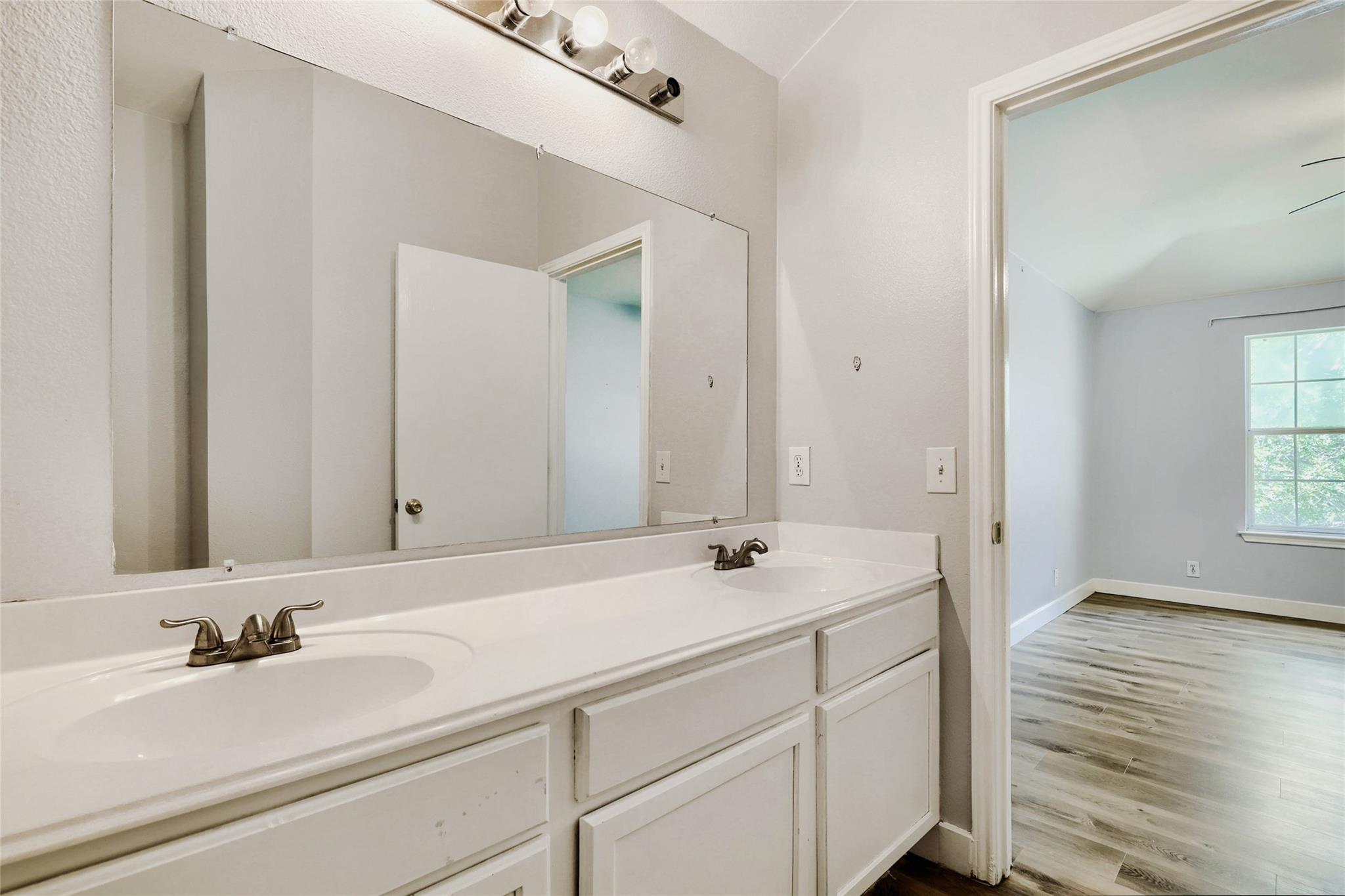 119  High Point Blvd, photo 6