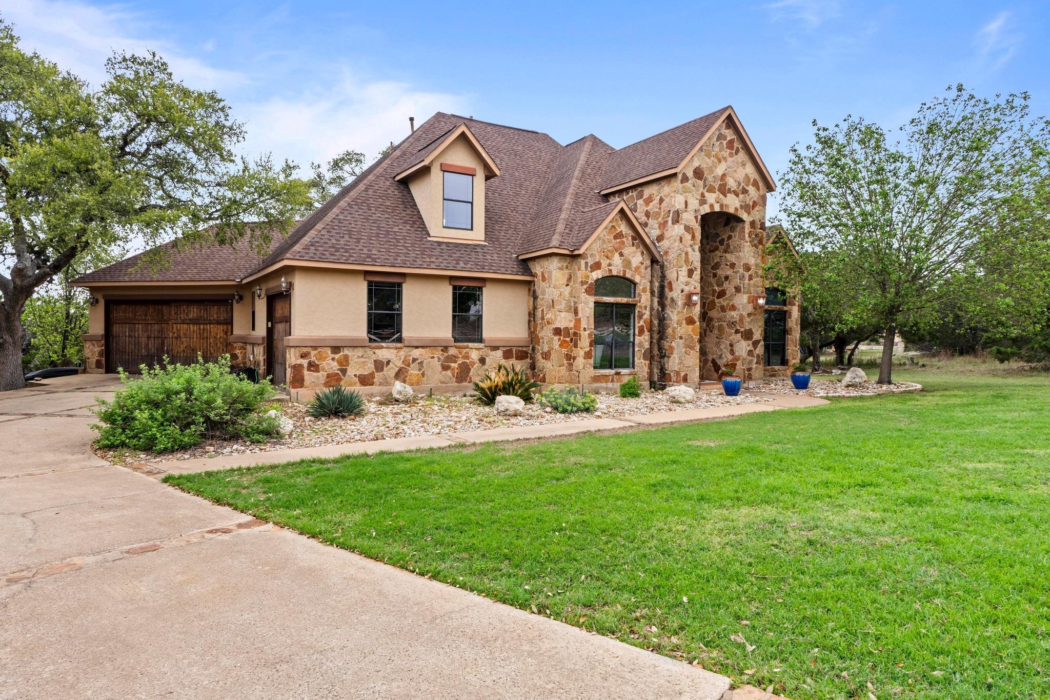 8211  Moon Rise Trl, photo 2