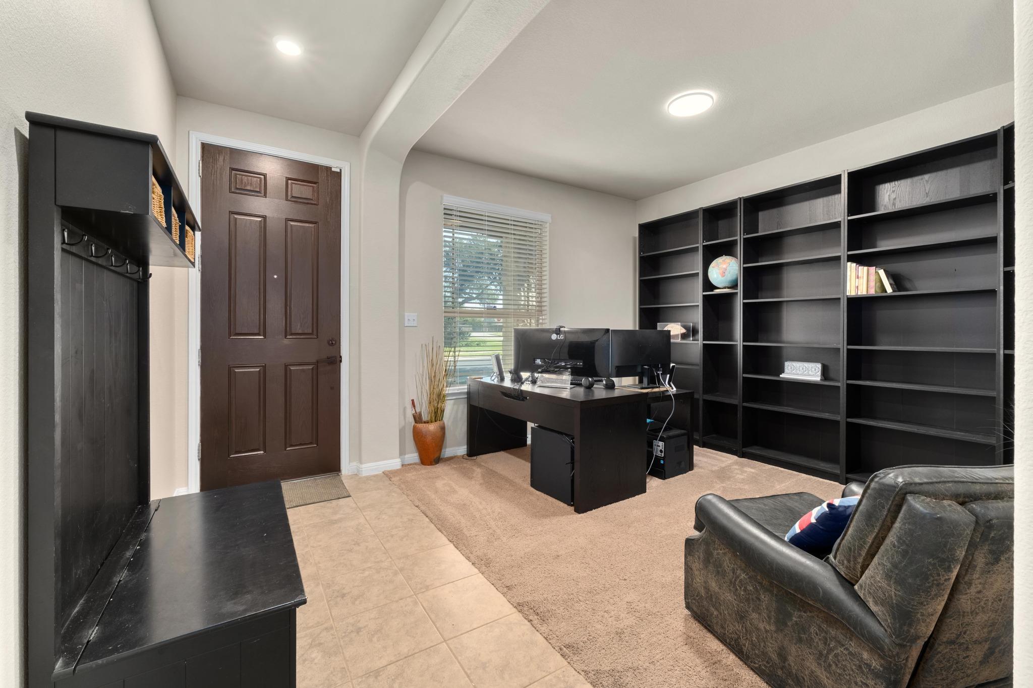 193  Camden Cv, photo 6