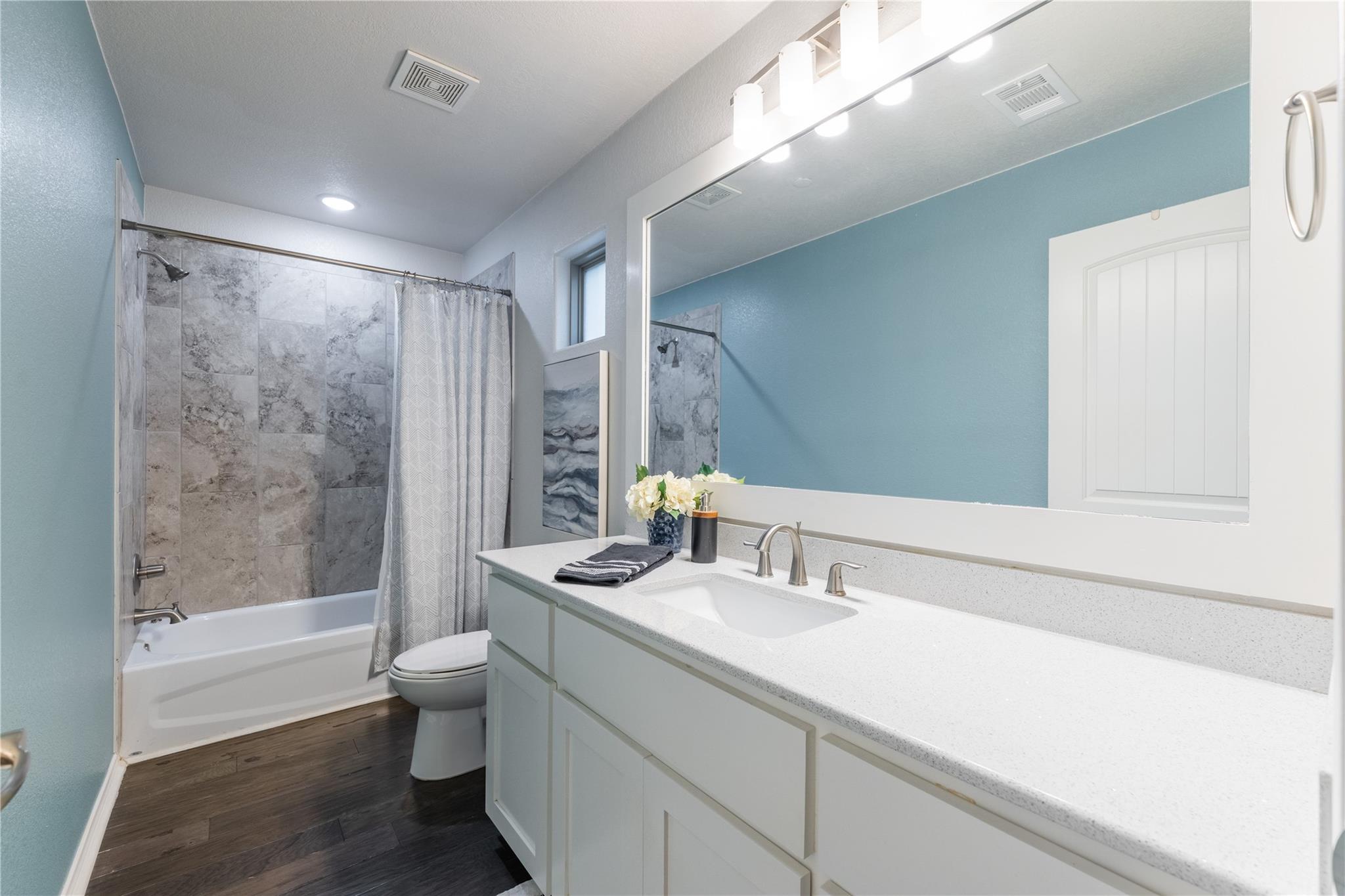 208  Birch Oak Ln, photo 12