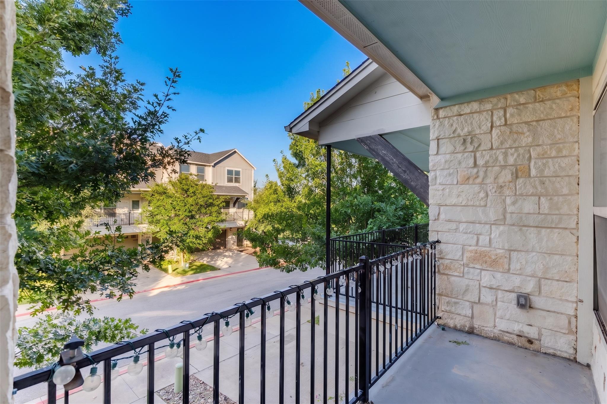 208  Birch Oak Ln, photo 6