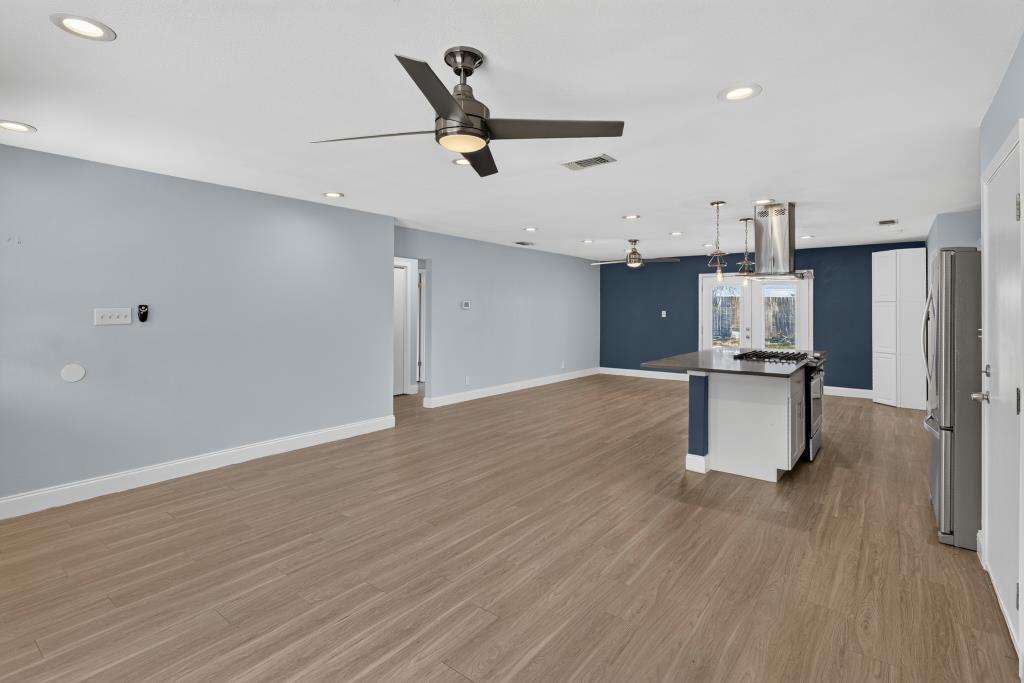 8602  Colonial Dr, photo 5