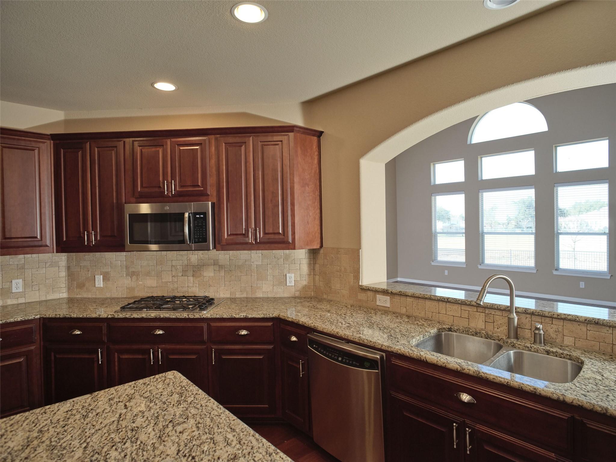 1116  Hillridge Dr, photo 12