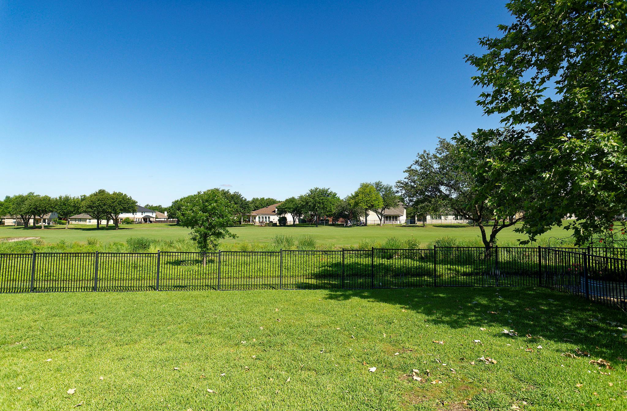1116  Hillridge Dr, photo 3
