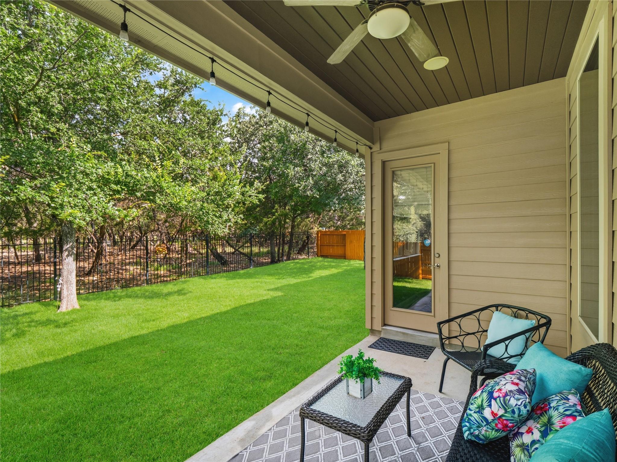 3869  Skyview Way, photo 3