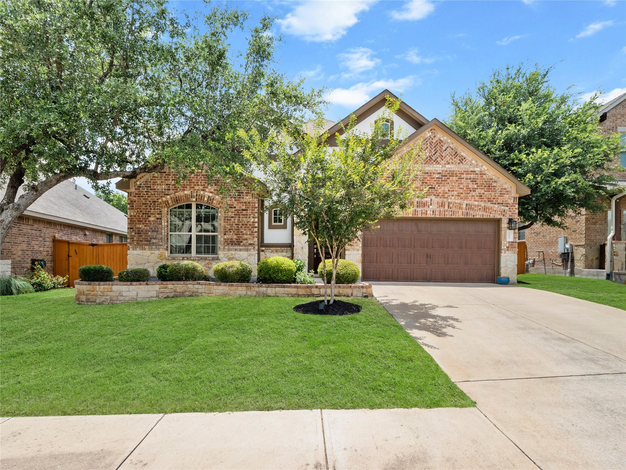 3869  Skyview Way, photo 6